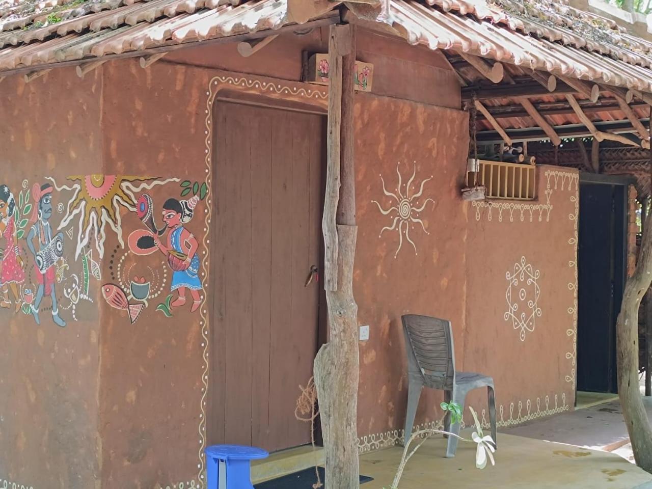 Light House Beach Hut Komari Exterior foto
