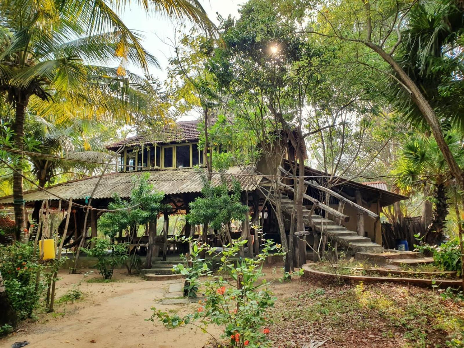 Light House Beach Hut Komari Exterior foto