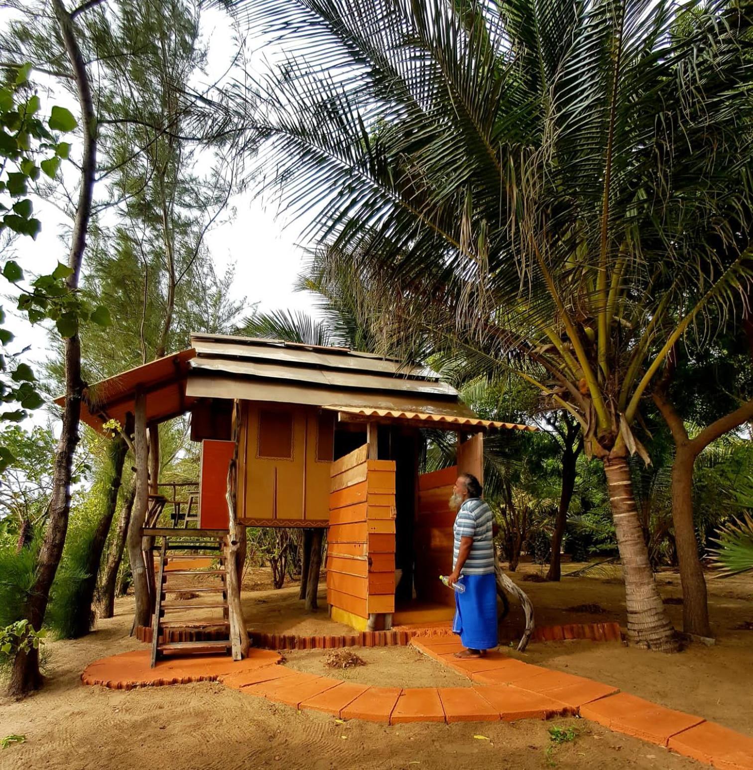 Light House Beach Hut Komari Exterior foto